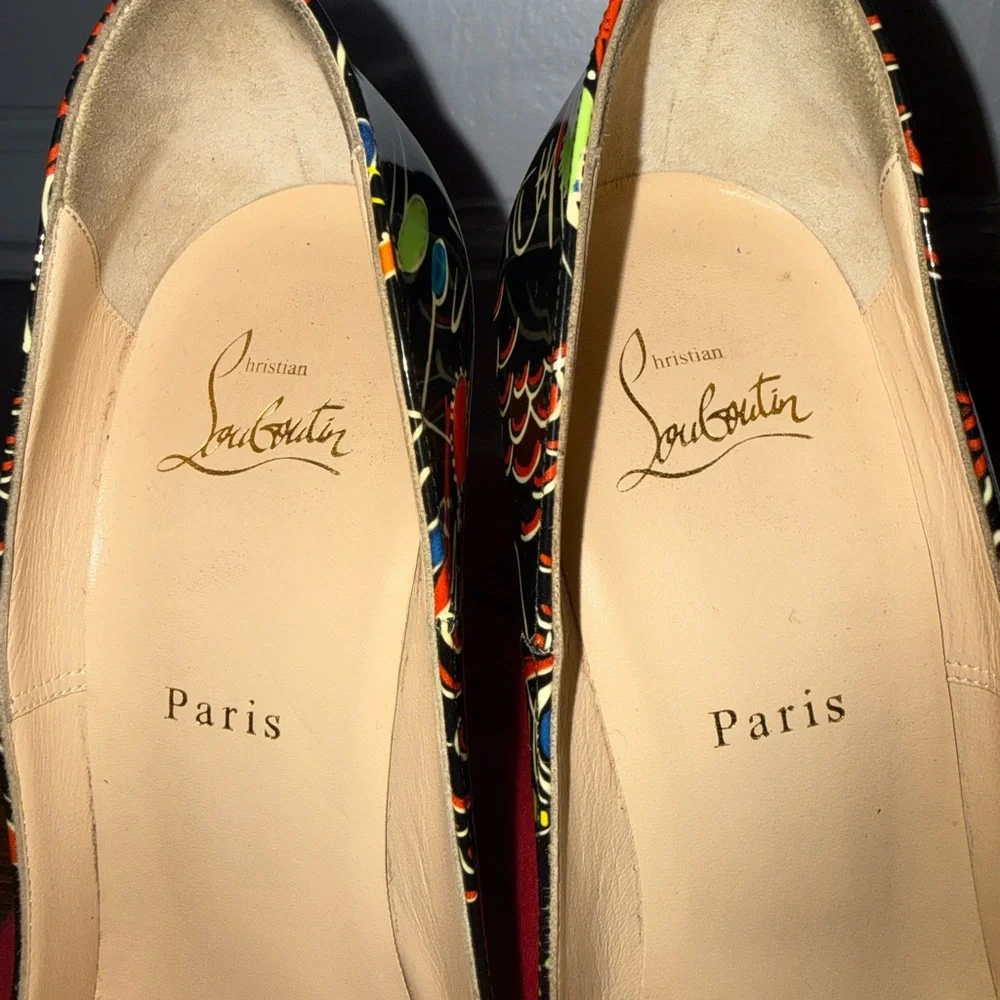 Christian Louboutin Black Heels with Red Soles - Picture 5 of 6